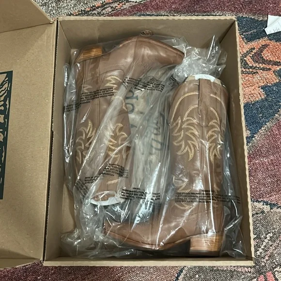 Tecovas The Annie - Picture 5 of 6